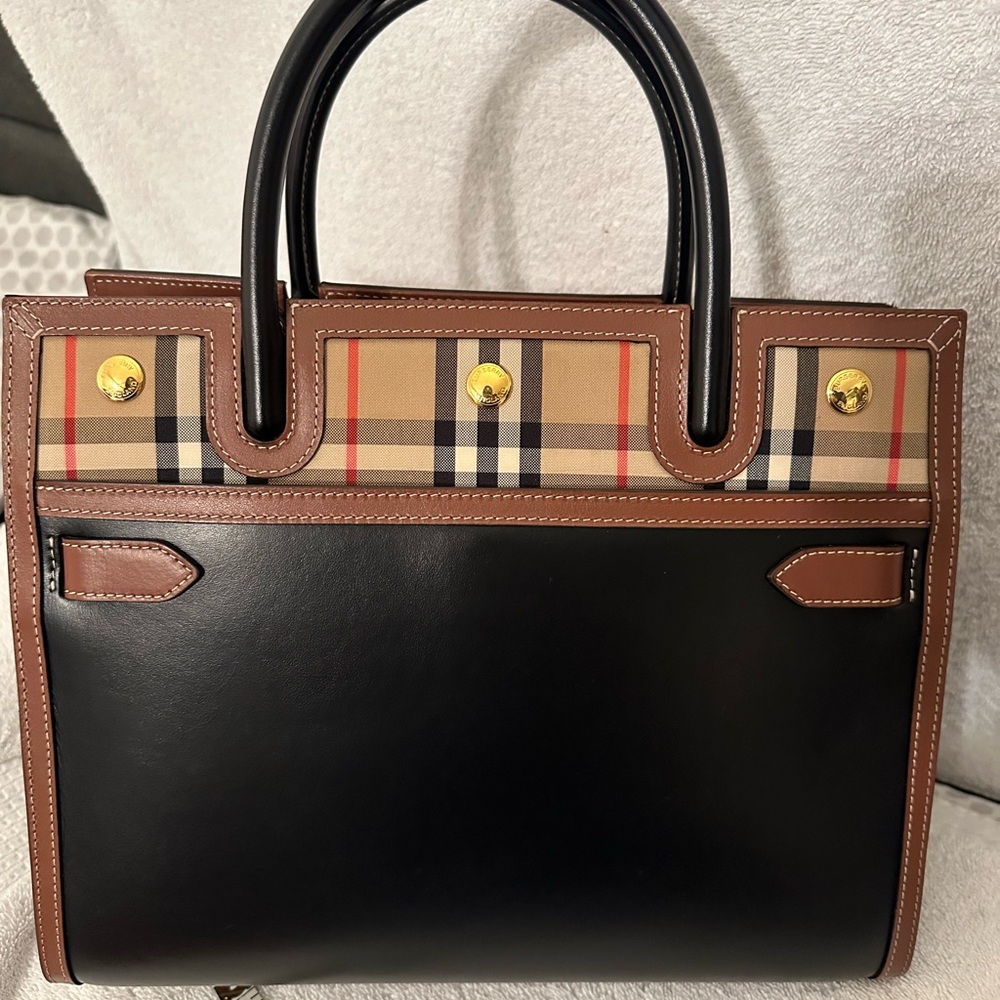 Burberry Tote/shoulder crossbody - Picture 13 of 16